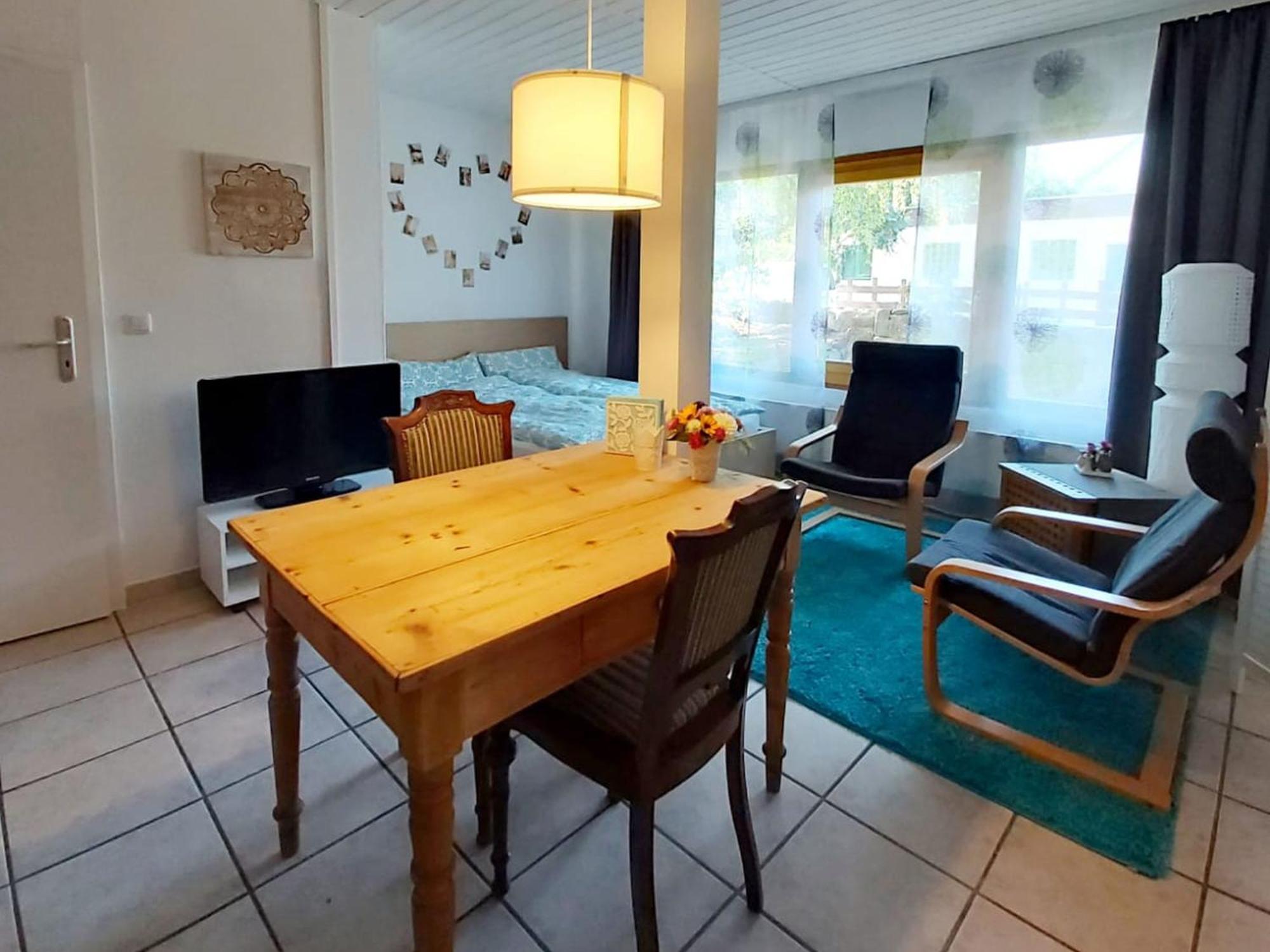 1 Zimmer Ferienwohnung Lohfelden Exterior foto